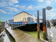 Spacious Houseboat - Filey Bay